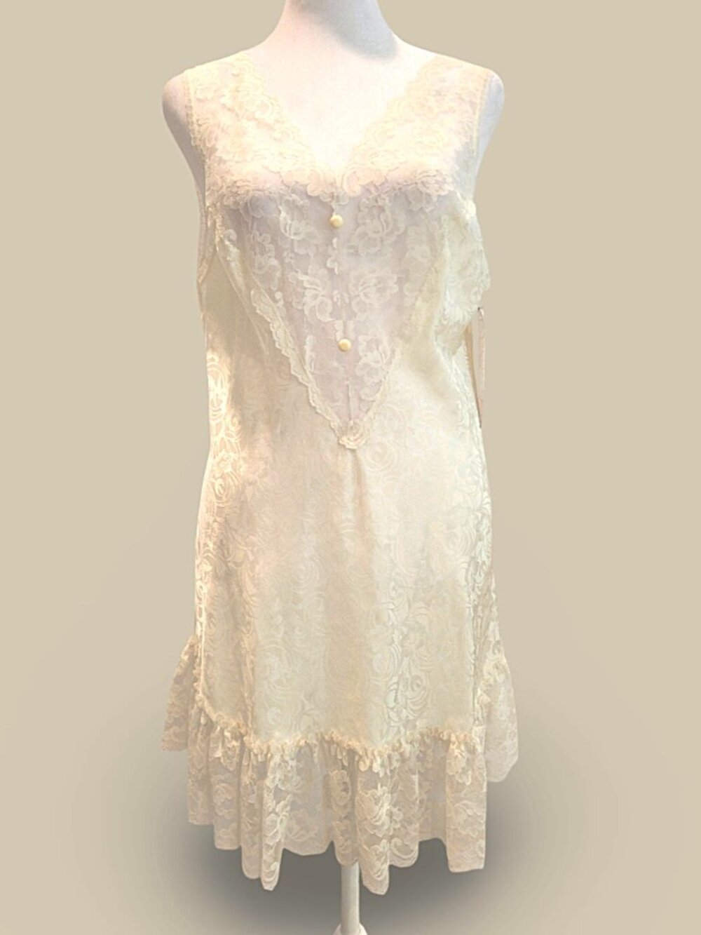 Vintage Val Mode Ivory Lace Nightgown Chemise NWT